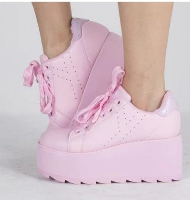 Magic Platform Sneakers