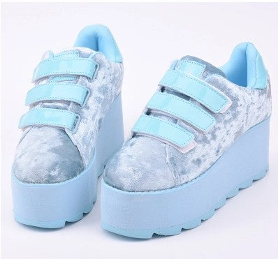 Magic Platform Sneakers